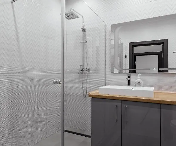 White In 12 Floor Appartement *